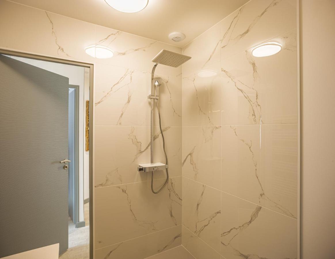 Le Flamboyant - Confort & Rarete - Premium Saint-André-les-Vergers Extérieur photo